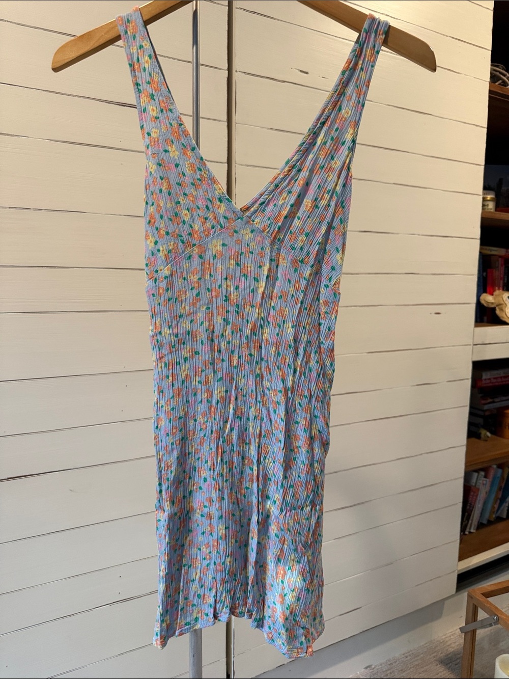 Billabong Light Blue Floral V-Neck Mini Dress